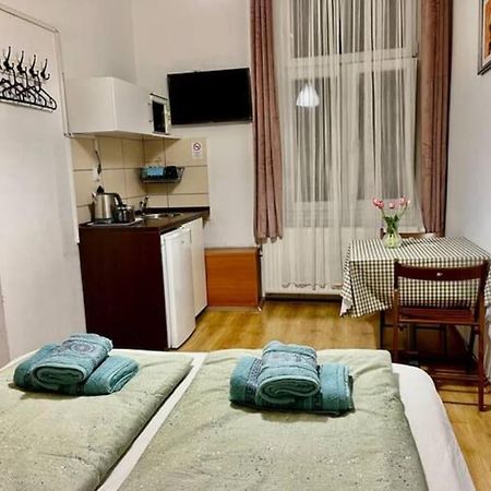 A13 Parliament Sunflower Cozy Apartment Βουδαπέστη Εξωτερικό φωτογραφία