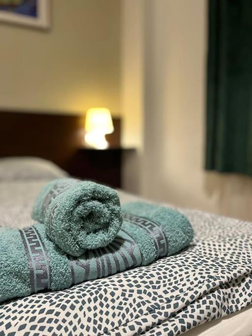 A13 Parliament Sunflower Cozy Apartment Βουδαπέστη Εξωτερικό φωτογραφία