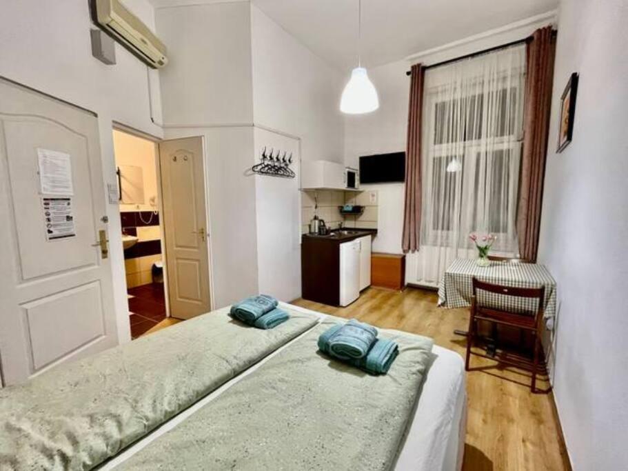 A13 Parliament Sunflower Cozy Apartment Βουδαπέστη Εξωτερικό φωτογραφία